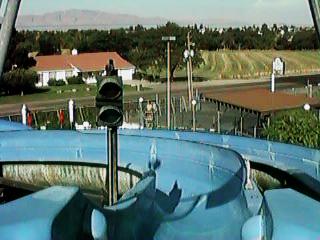 waterslide.JPG (18745 bytes)